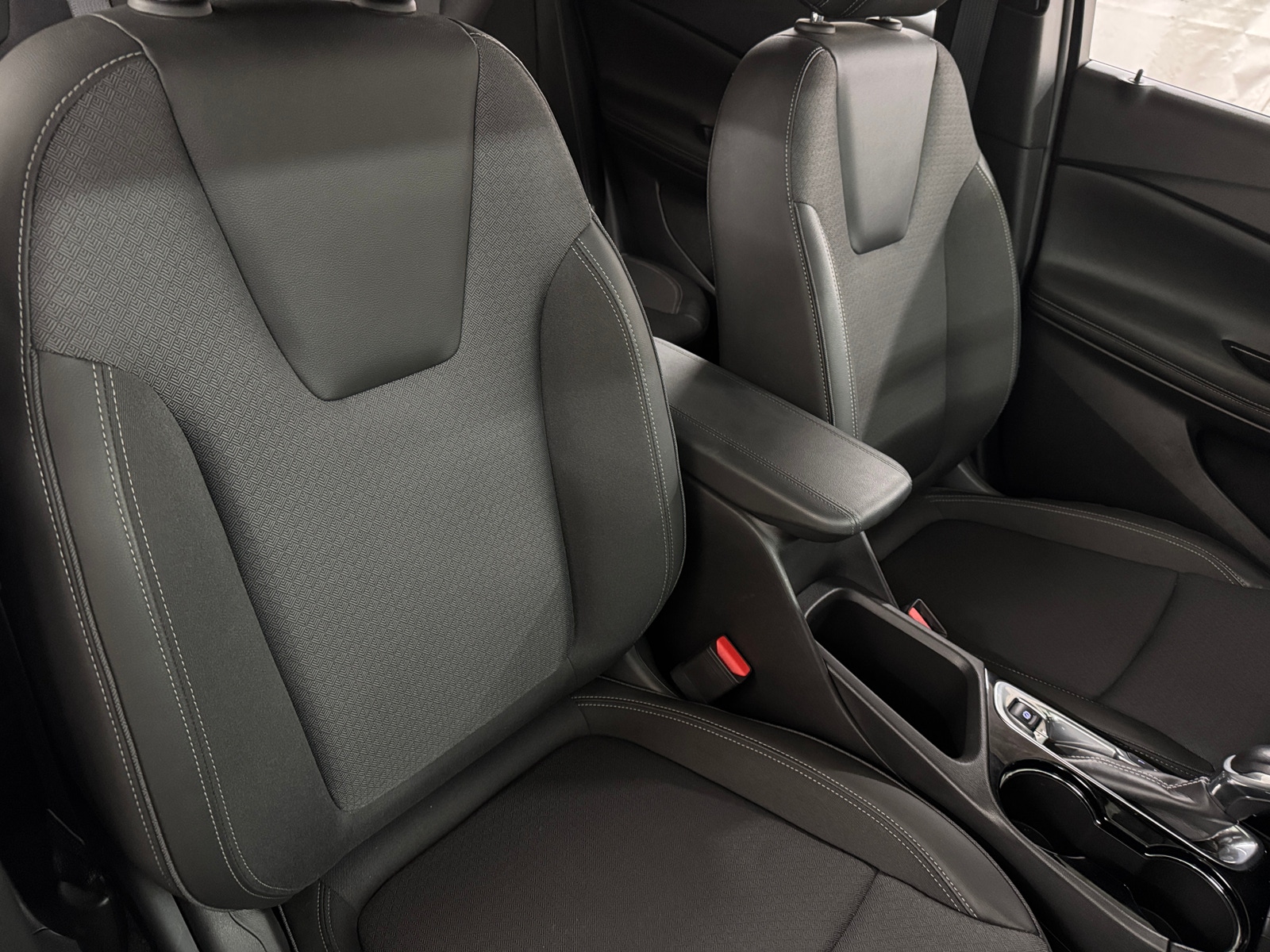 Thumbnail: 2024 Buick Encore GX - 2