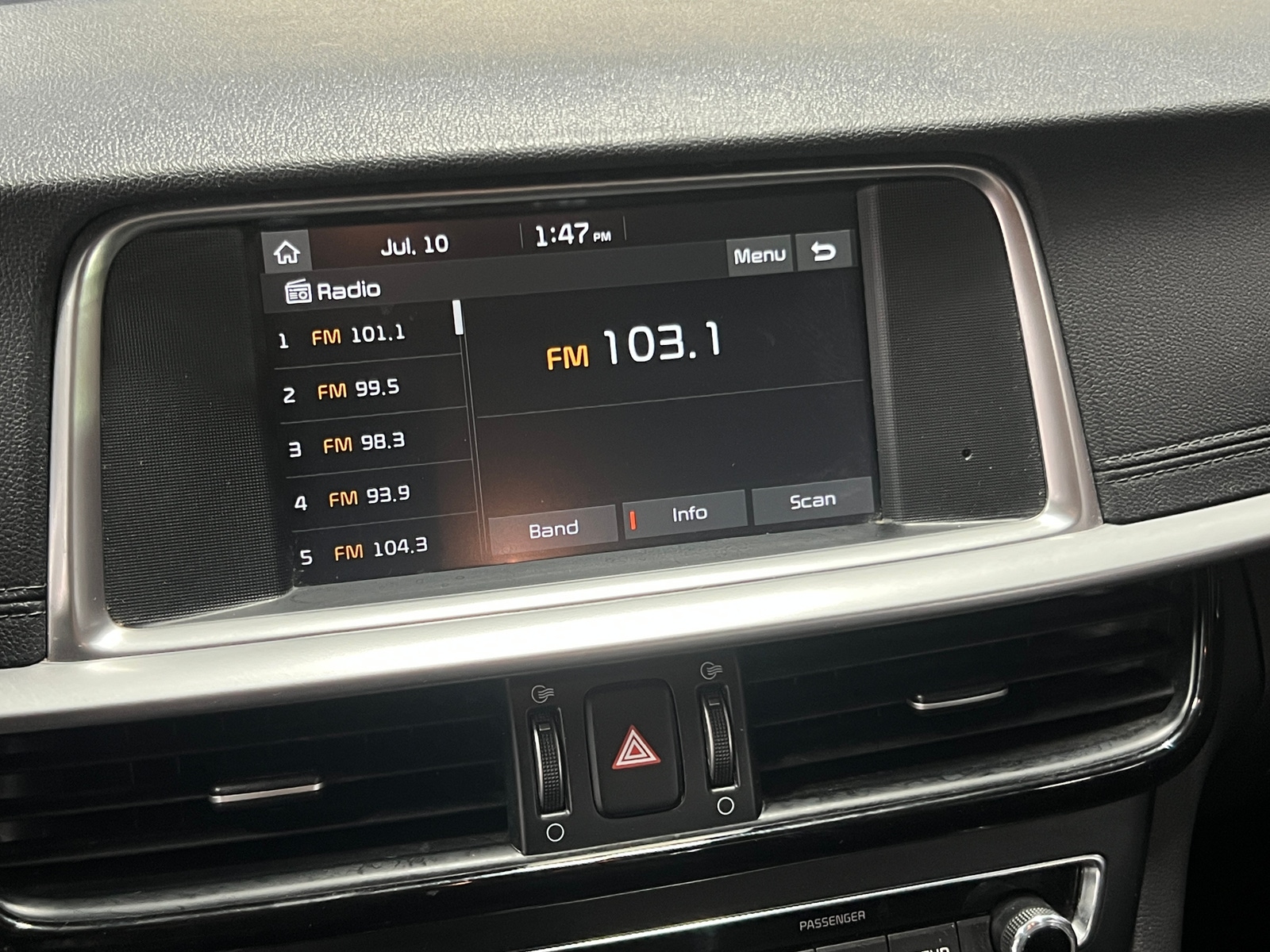 Thumbnail: 2020 Kia Optima - 4