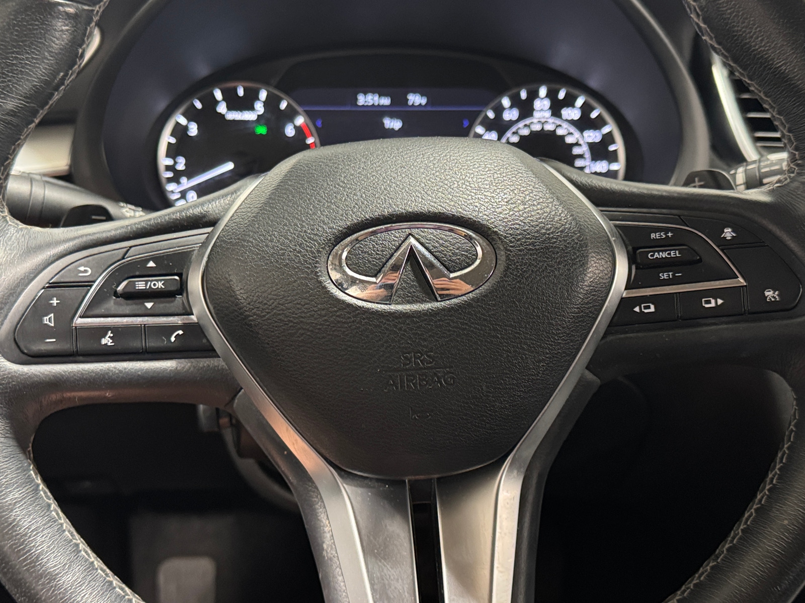 Thumbnail: 2019 INFINITI QX50 - 4