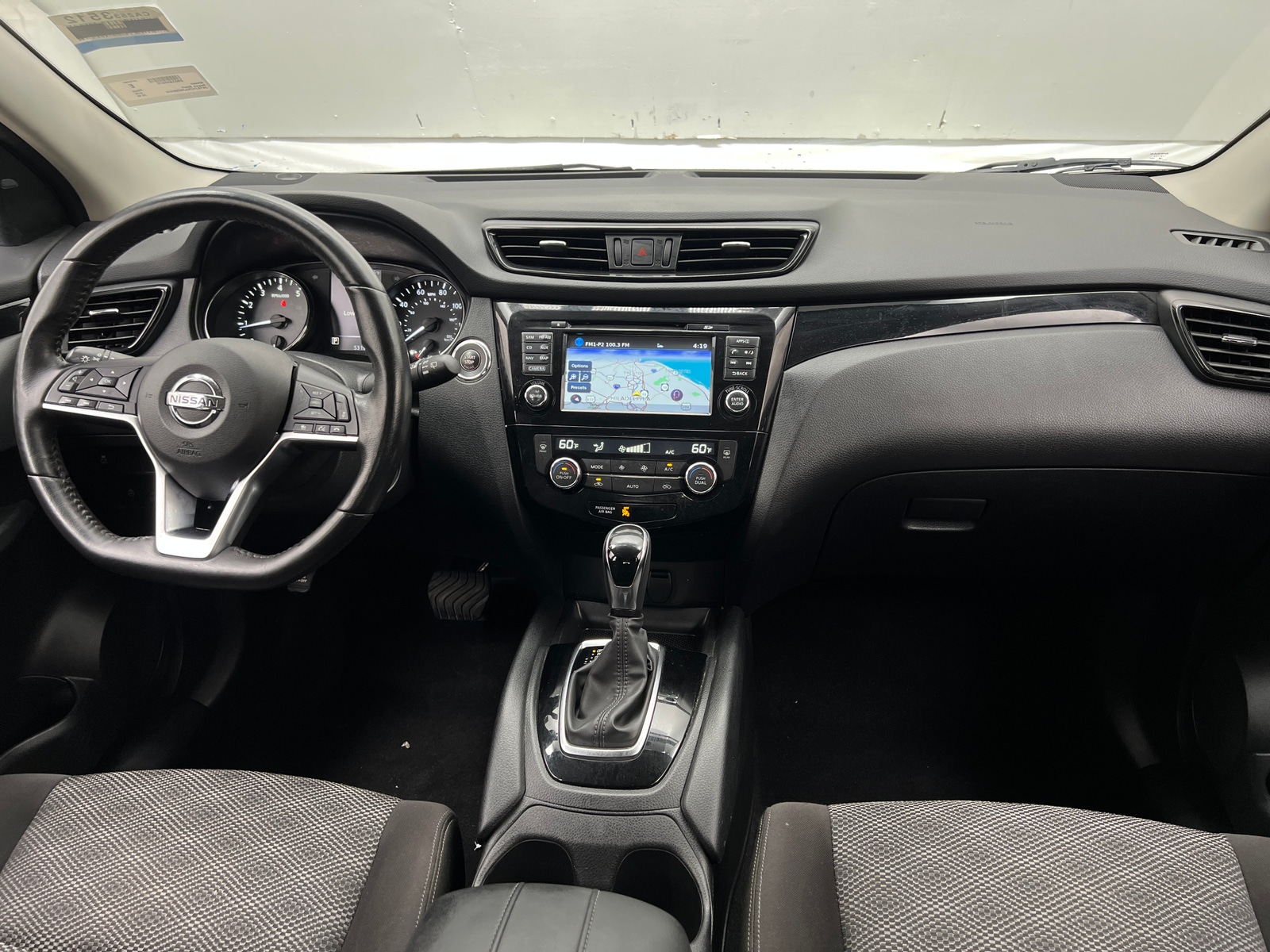 Thumbnail: 2018 Nissan Rogue Sport - 3