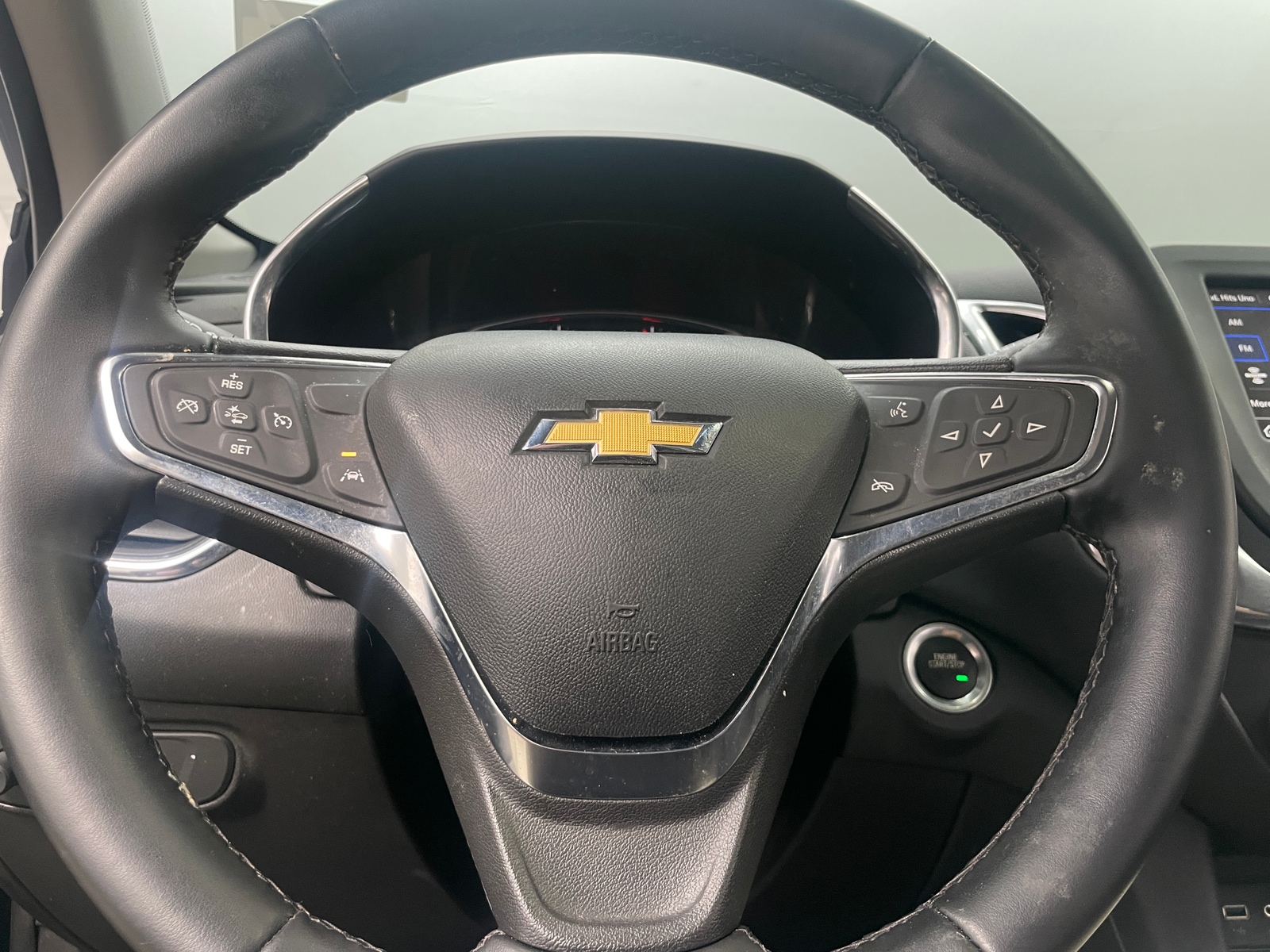 Thumbnail: 2023 Chevrolet Equinox - 5