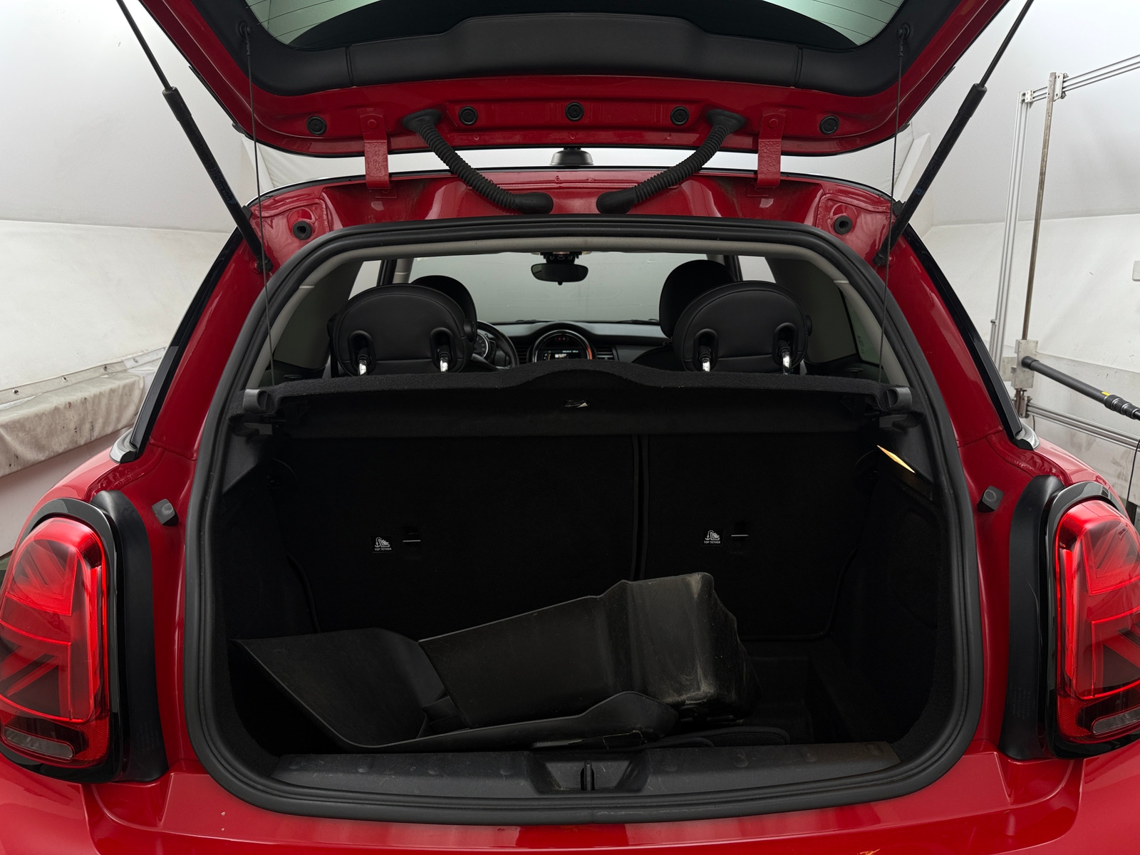 Thumbnail: 2020 MINI Cooper Hardtop - 6