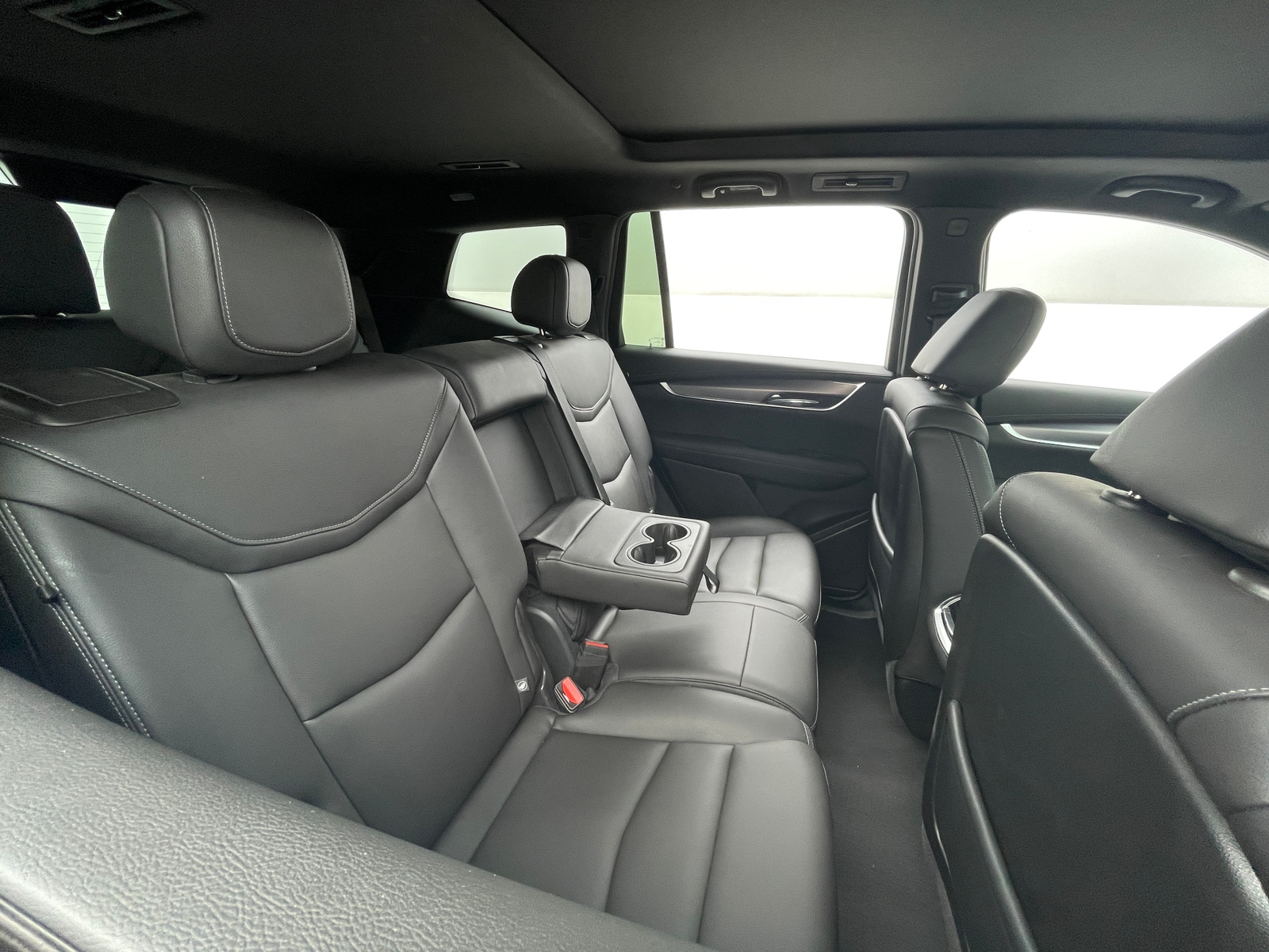 Thumbnail: 2023 Cadillac XT6 - 5