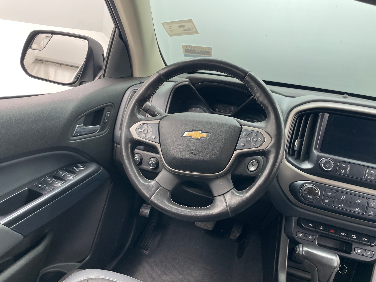 Thumbnail: 2019 Chevrolet Colorado - 4