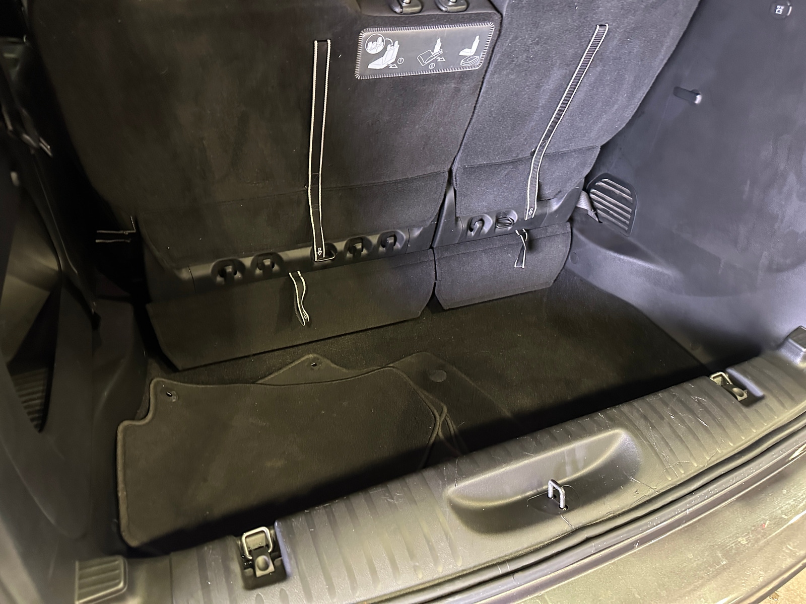 Thumbnail: 2019 Chrysler Pacifica - 7