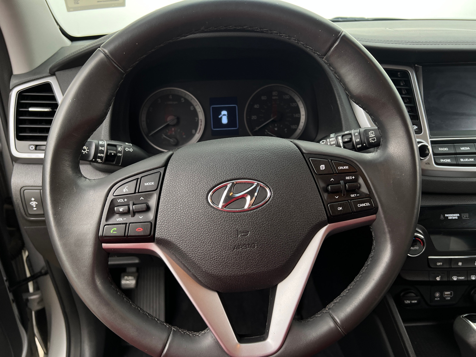 Thumbnail: 2017 Hyundai Tucson - 4