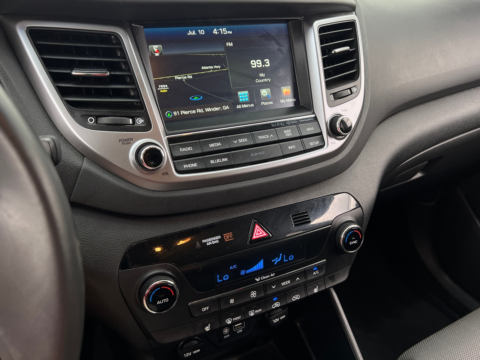 Thumbnail: 2017 Hyundai Tucson - 3