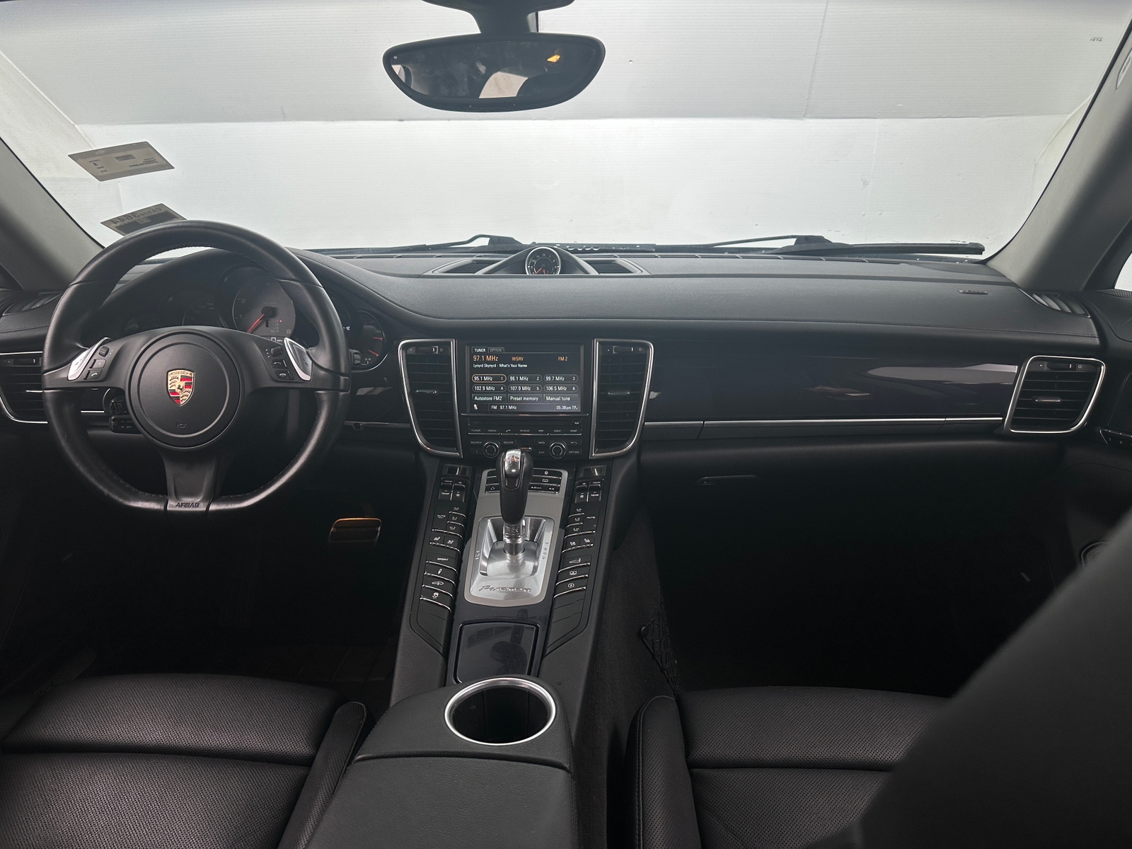 Thumbnail: 2013 Porsche Panamera - 2