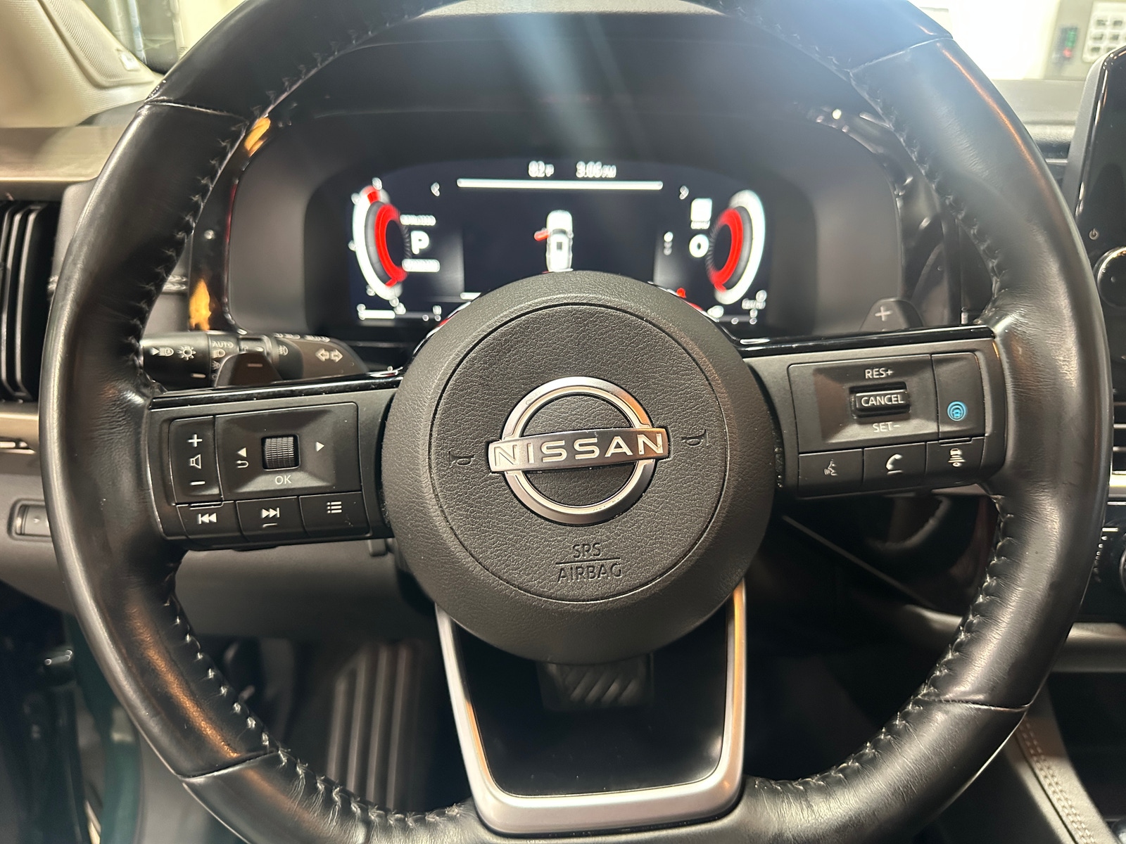 Thumbnail: 2022 Nissan Pathfinder - 4