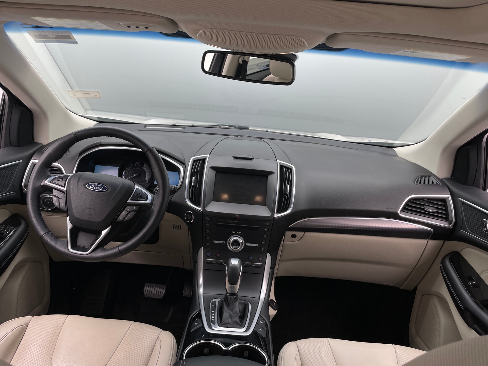 Thumbnail: 2018 Ford Edge - 2