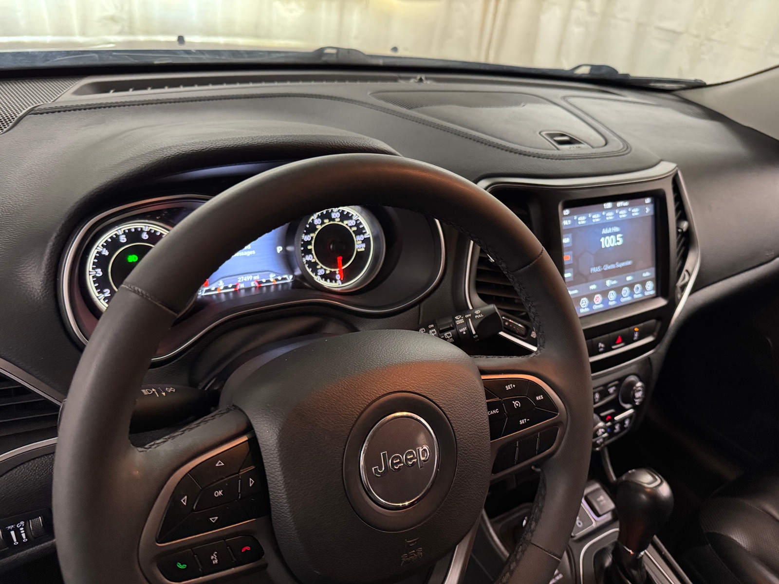 Thumbnail: 2022 Jeep Cherokee - 2