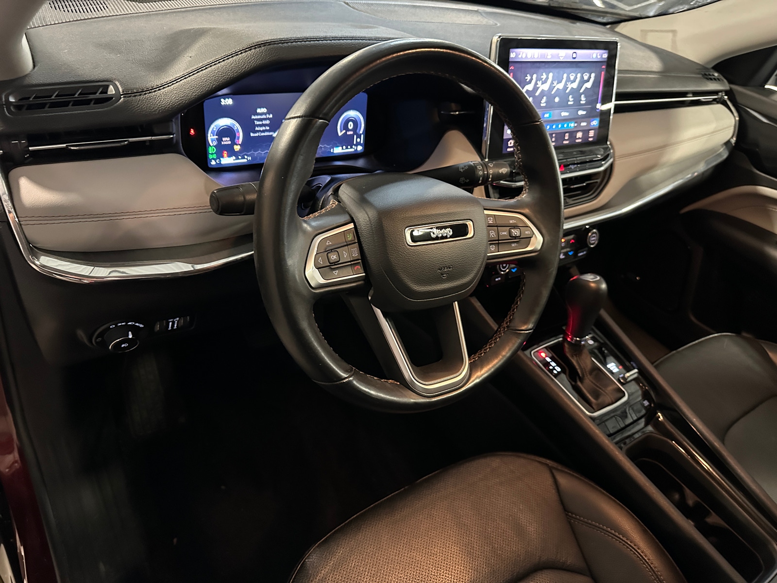 Thumbnail: 2022 Jeep Compass - 2