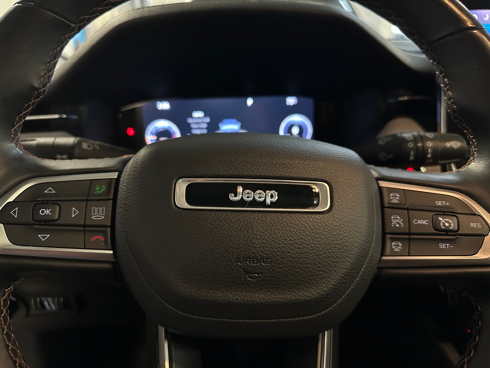 Thumbnail: 2022 Jeep Compass - 4