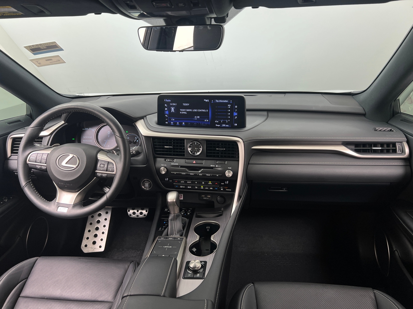 Thumbnail: 2022 Lexus RX - 2