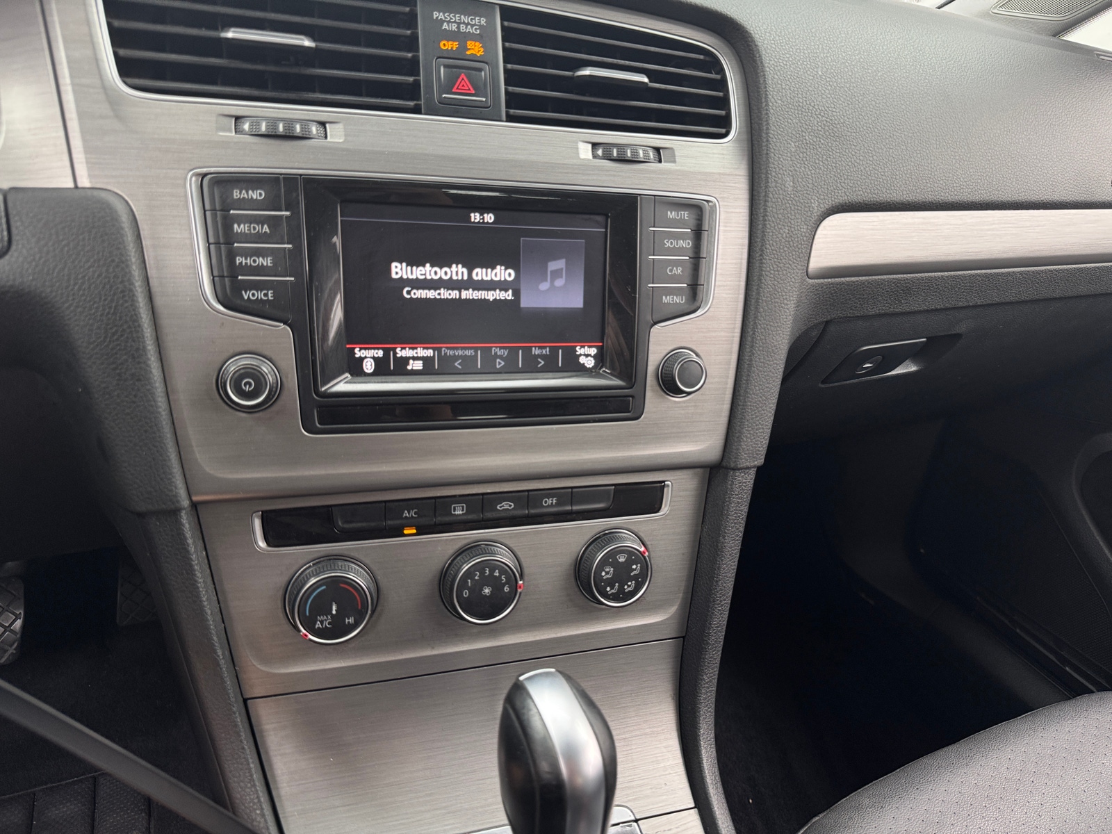 Thumbnail: 2015 Volkswagen Golf - 3