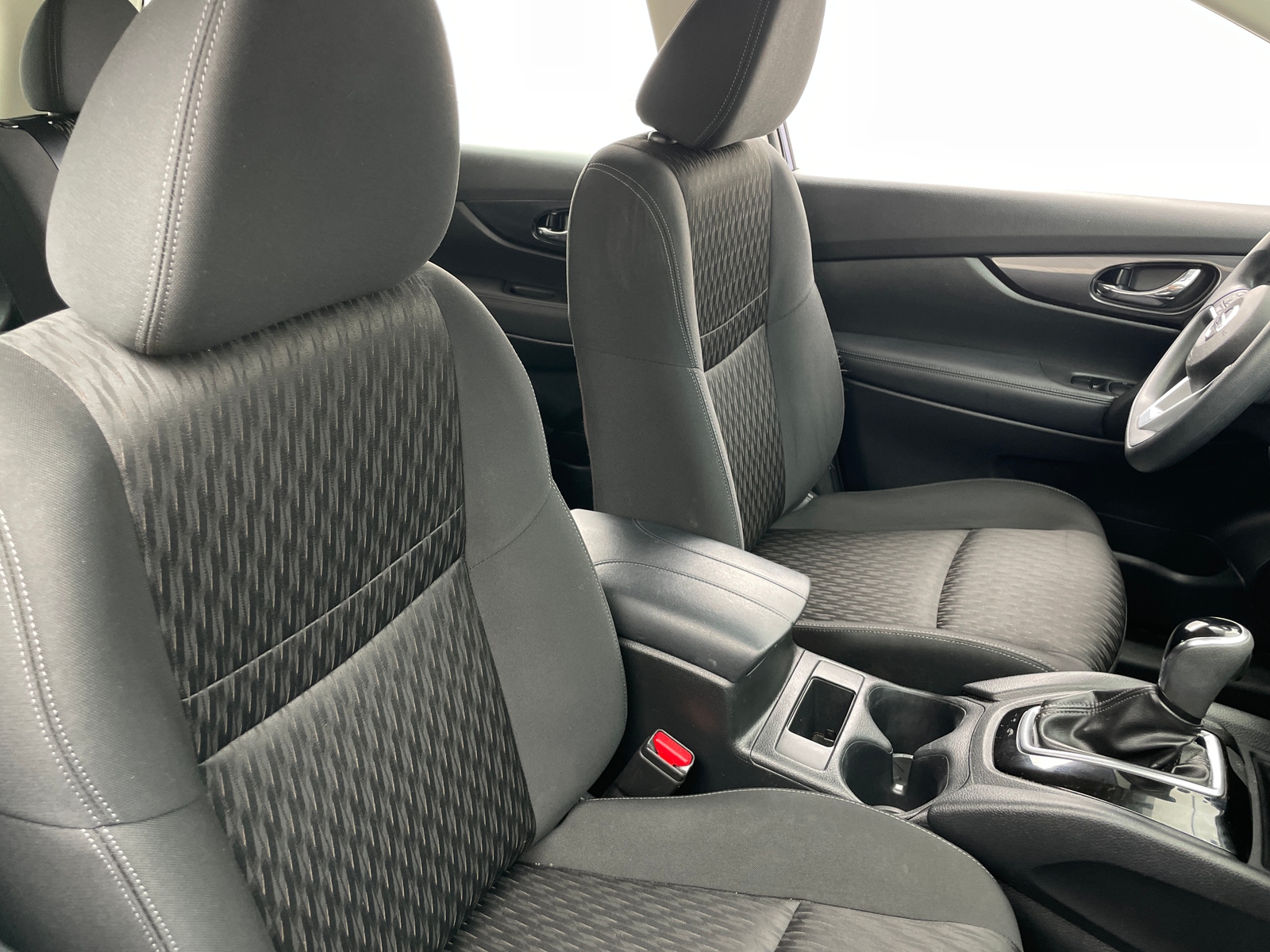 Thumbnail: 2018 Nissan Rogue - 2