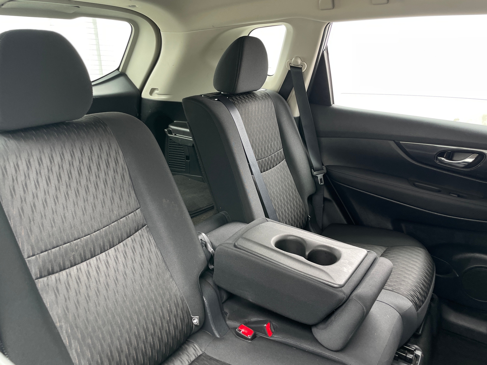 Thumbnail: 2018 Nissan Rogue - 6