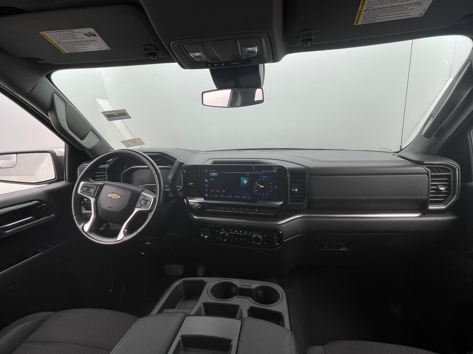 Thumbnail: 2024 Chevrolet Silverado 1500 - 3