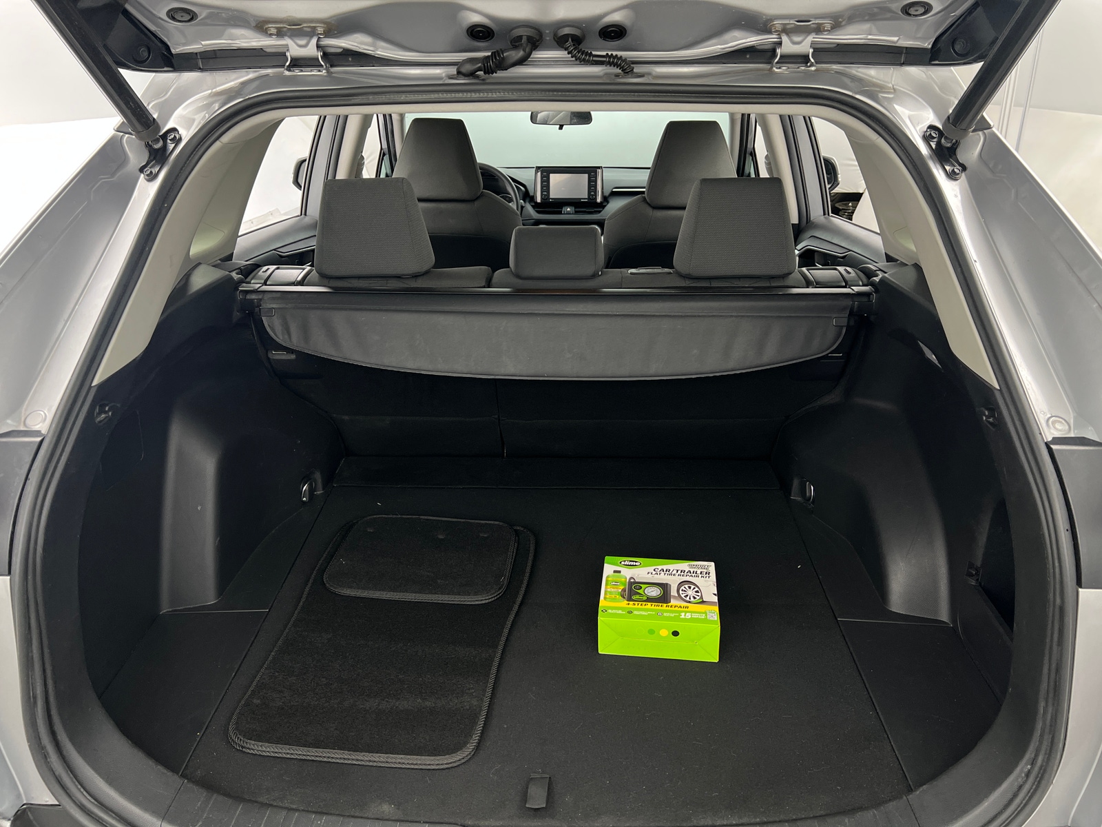 Thumbnail: 2021 Toyota RAV4 - 7