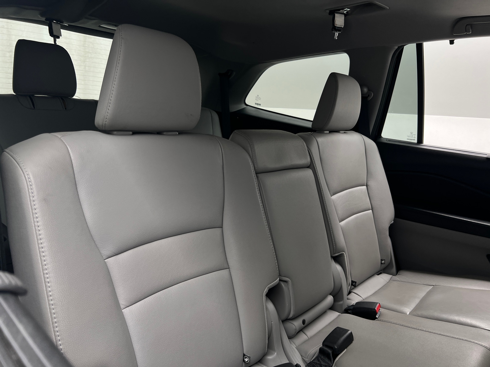 Thumbnail: 2017 Honda Pilot - 5