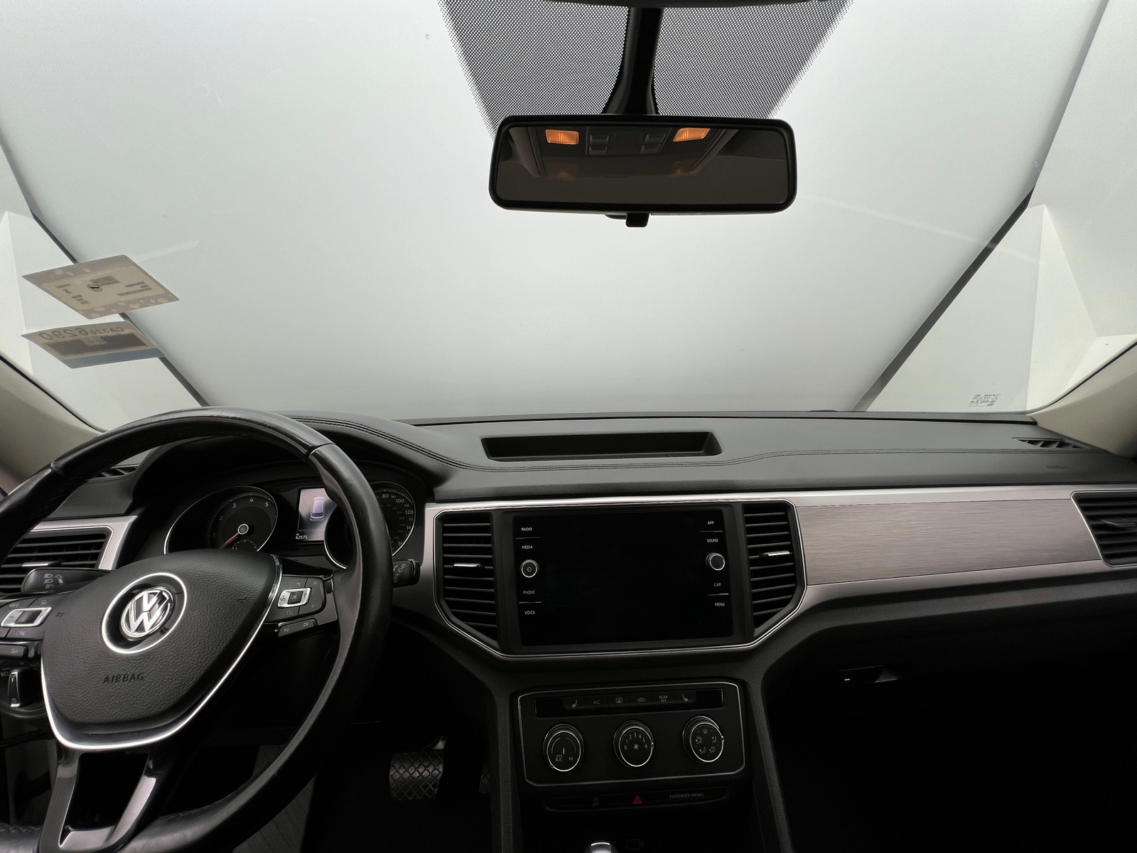 Thumbnail: 2018 Volkswagen Atlas - 2