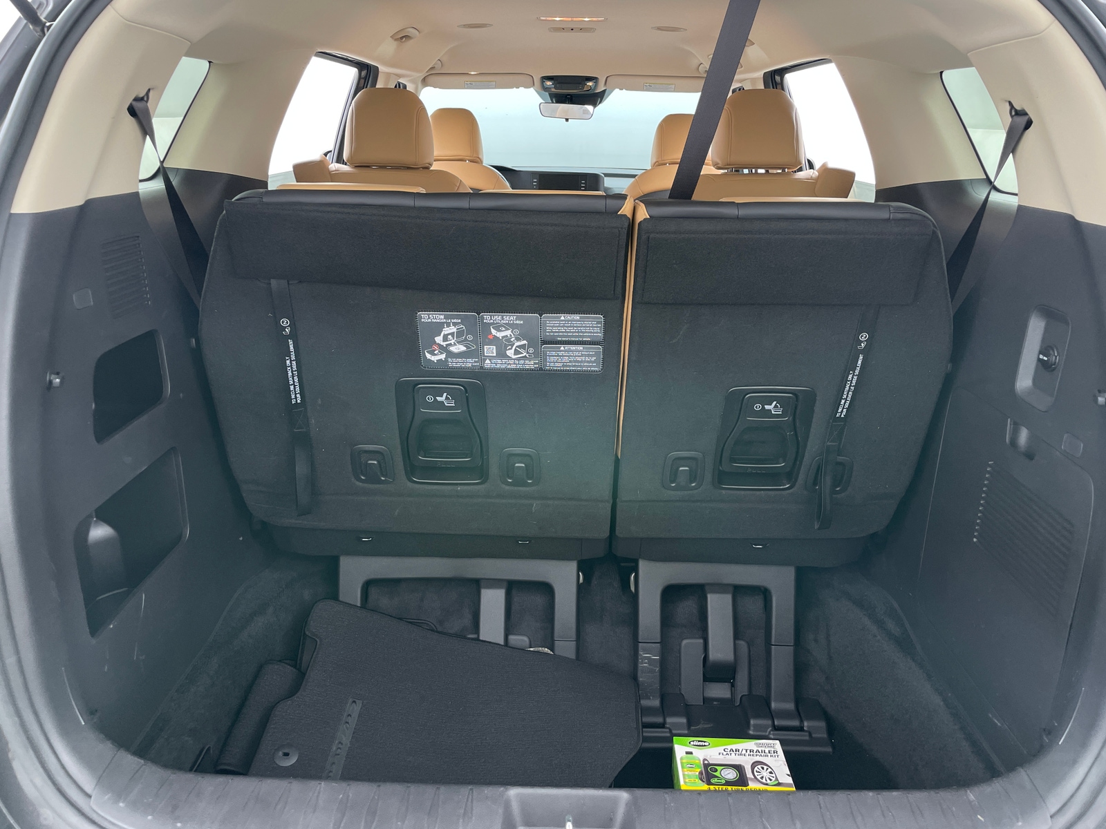 Thumbnail: 2024 Kia Carnival - 6