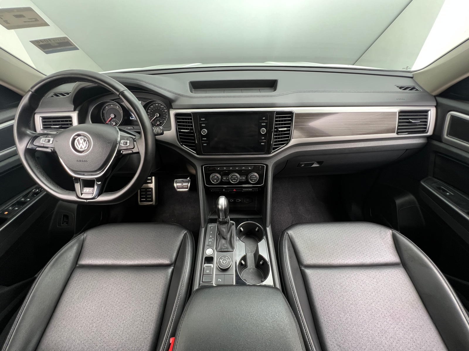 Thumbnail: 2018 Volkswagen Atlas - 2