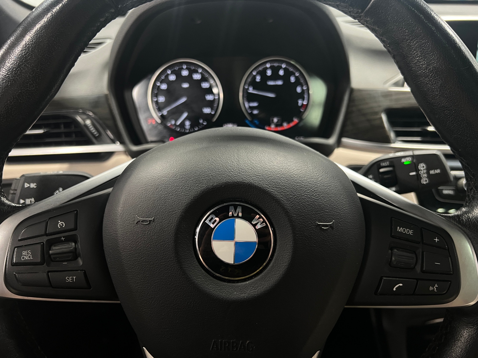 Thumbnail: 2018 BMW X1 - 4