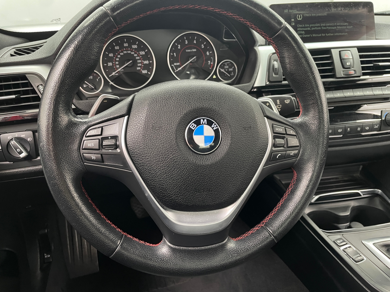 Thumbnail: 2016 BMW 4 Series - 3