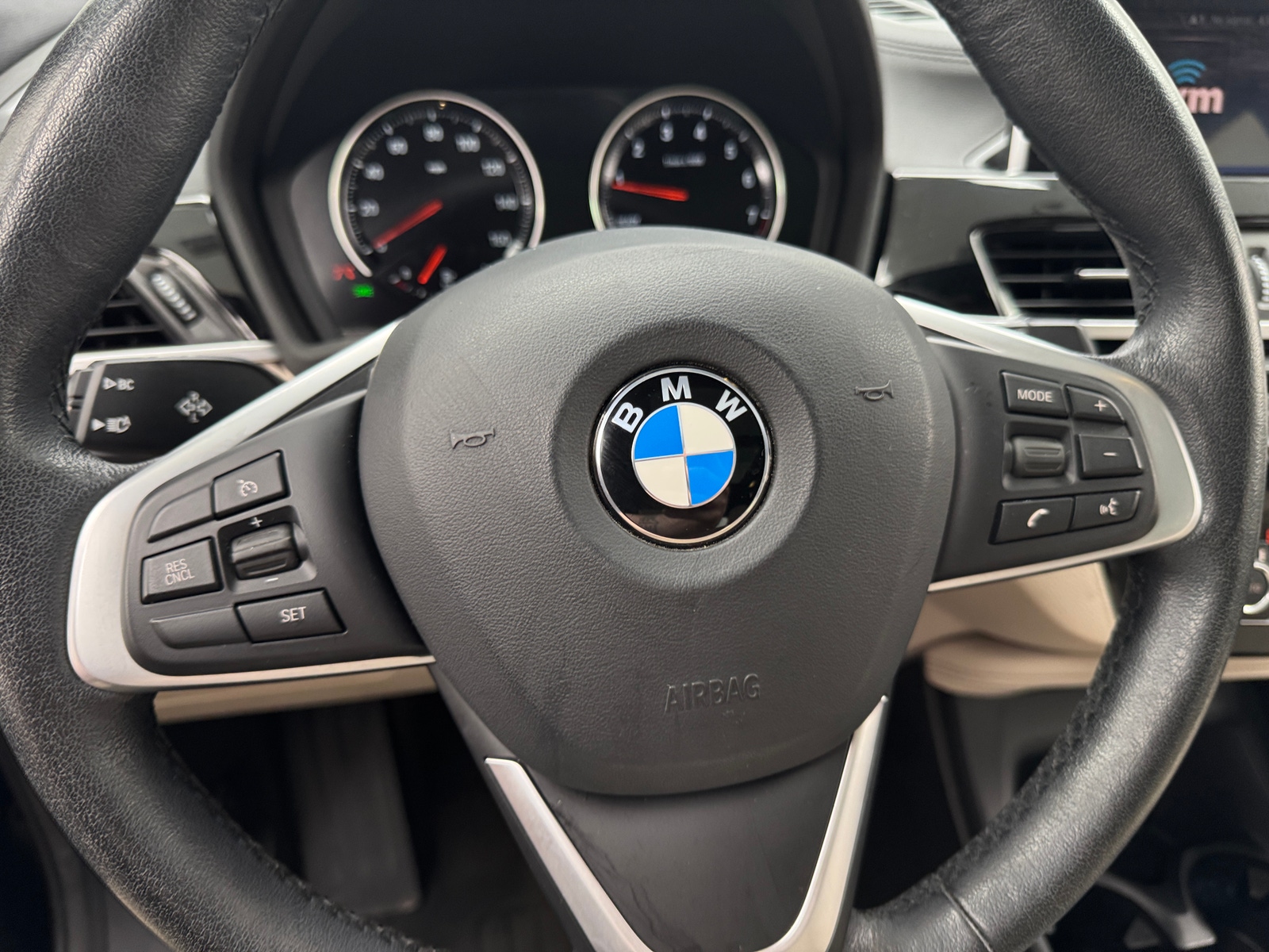 Thumbnail: 2020 BMW X1 - 4