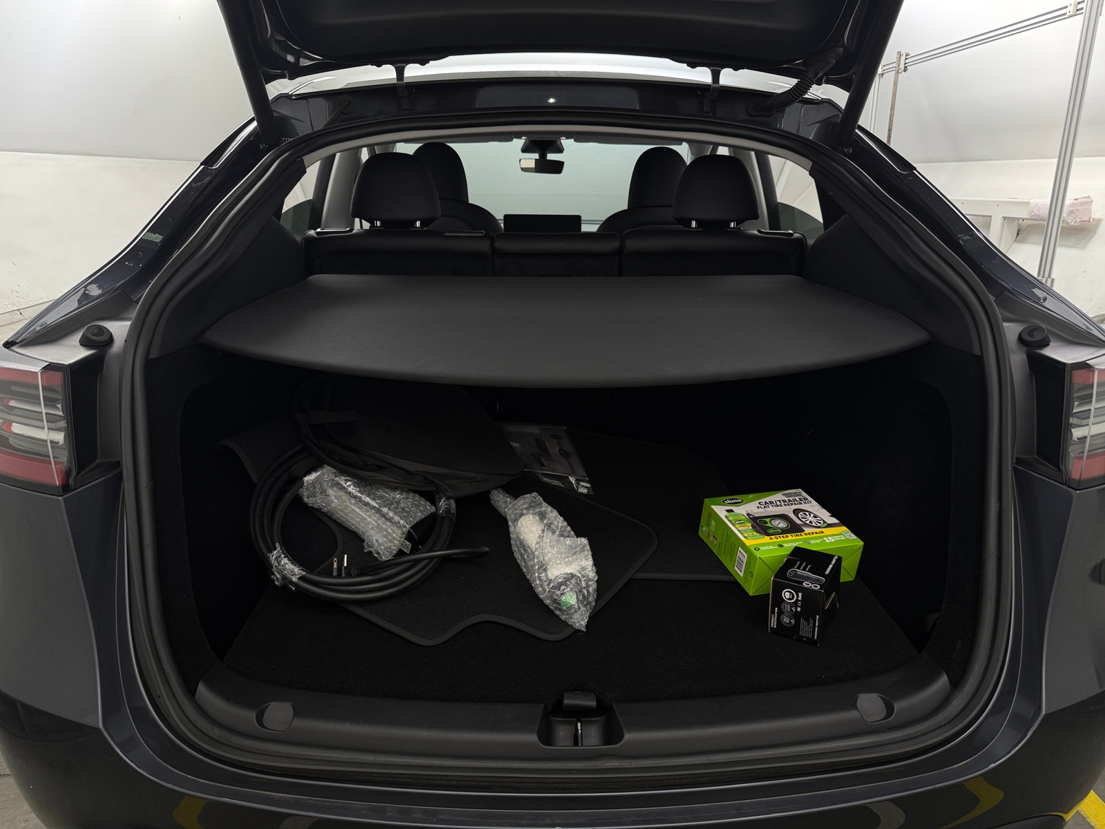 Thumbnail: 2023 Tesla Model Y - 6