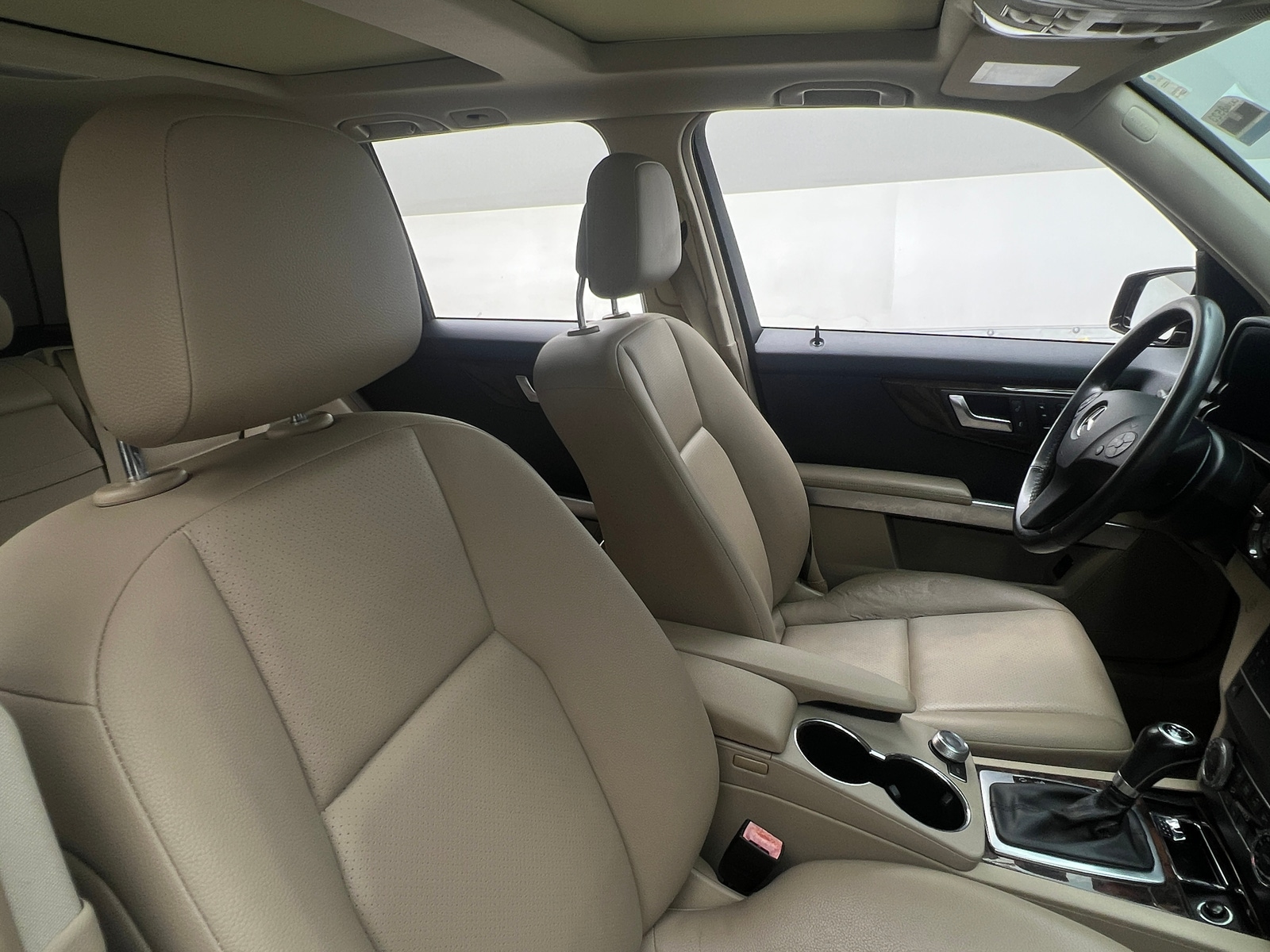 Thumbnail: 2012 Mercedes-Benz GLK - 2
