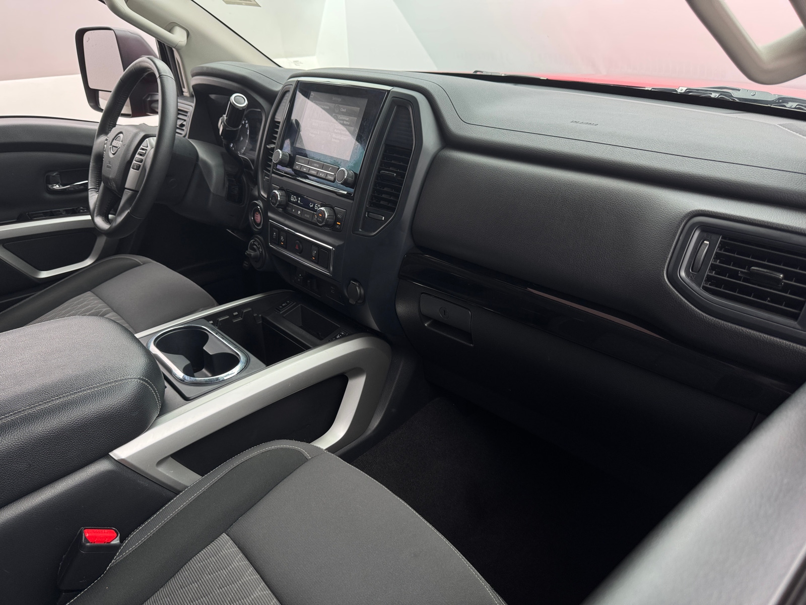 Thumbnail: 2024 Nissan Titan - 3