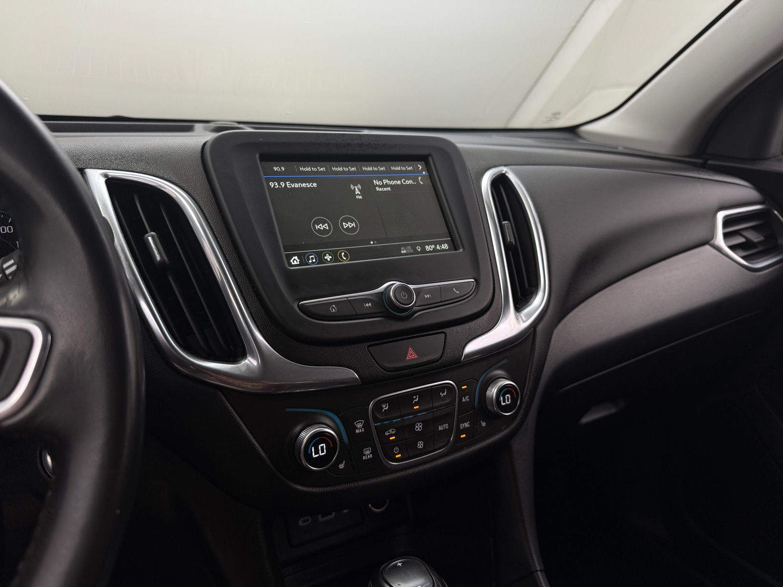 Thumbnail: 2019 Chevrolet Equinox - 4