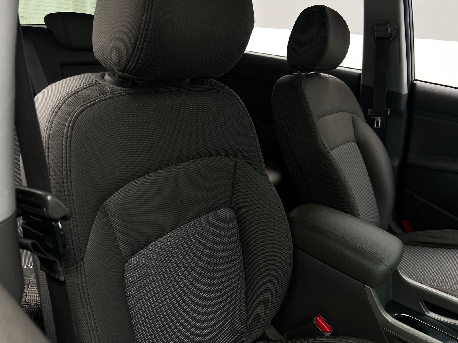 Thumbnail: 2015 Kia Sportage - 2