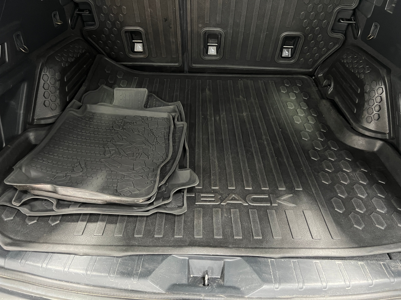 Thumbnail: 2022 Subaru Outback - 7