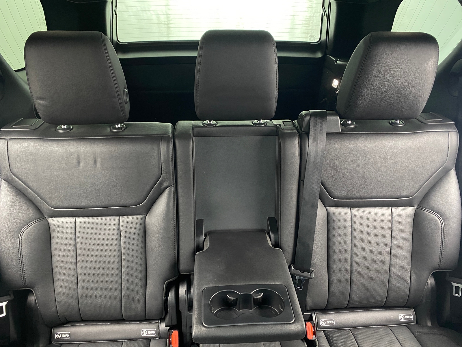 Thumbnail: 2019 Land Rover Discovery - 5