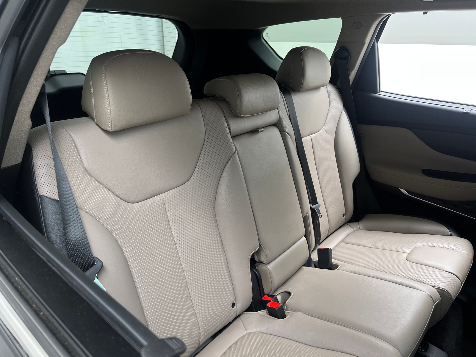 Thumbnail: 2020 Hyundai Santa Fe - 5
