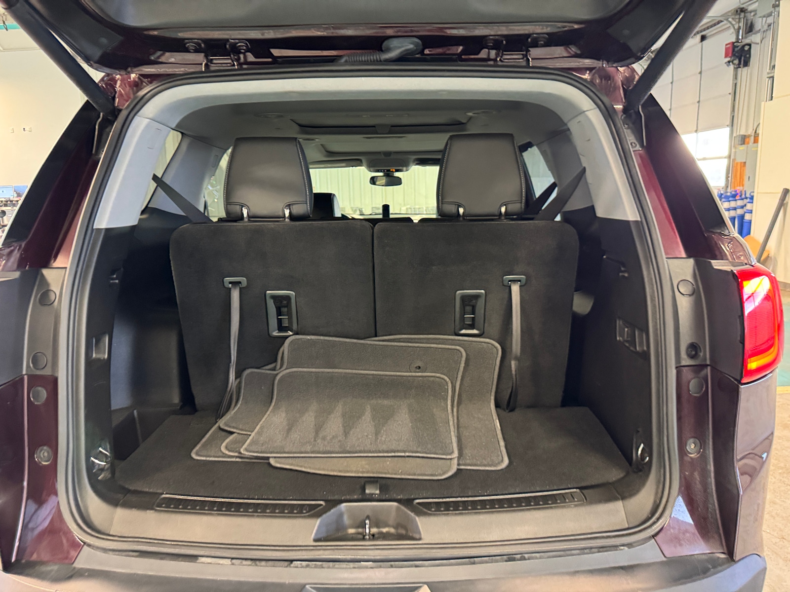Thumbnail: 2017 GMC Acadia - 6