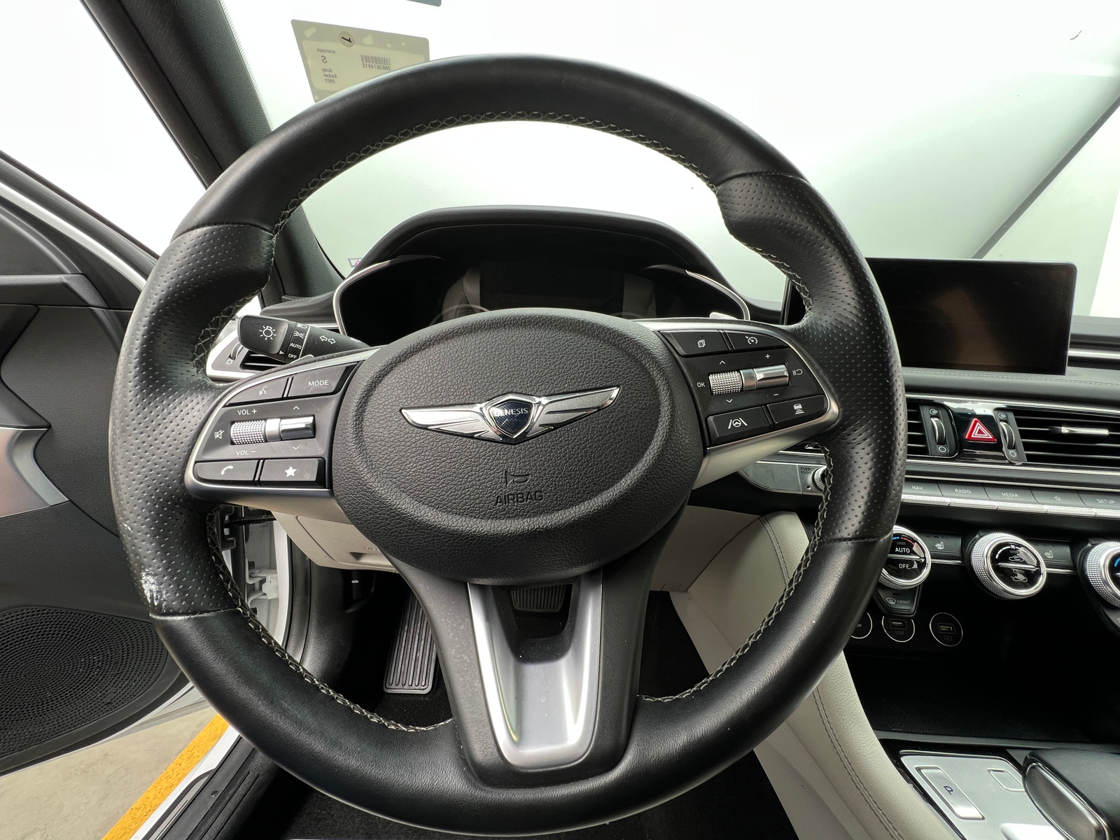 Thumbnail: 2022 Genesis G70 - 4