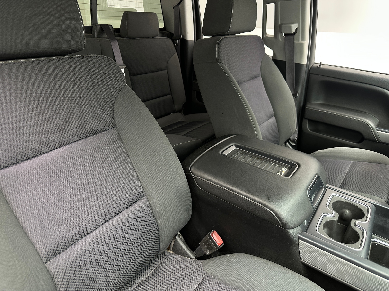 Thumbnail: 2017 Chevrolet Silverado 1500 - 2
