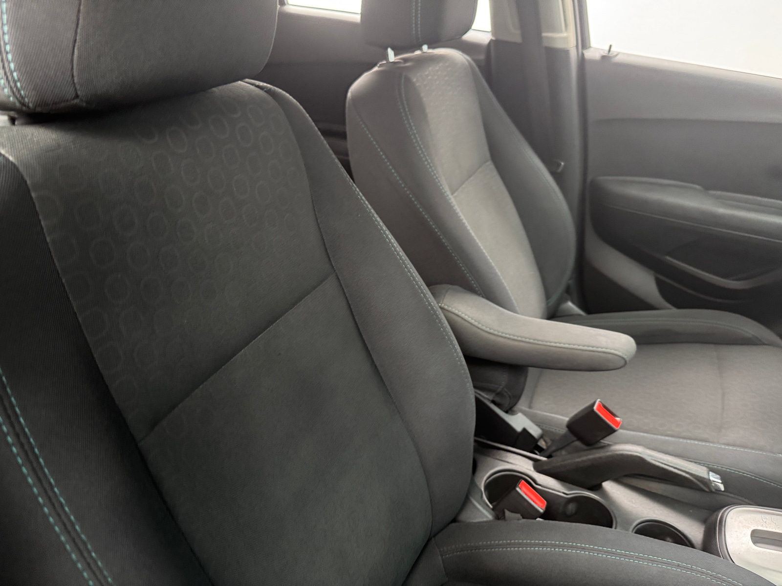 Thumbnail: 2016 Chevrolet Trax - 2