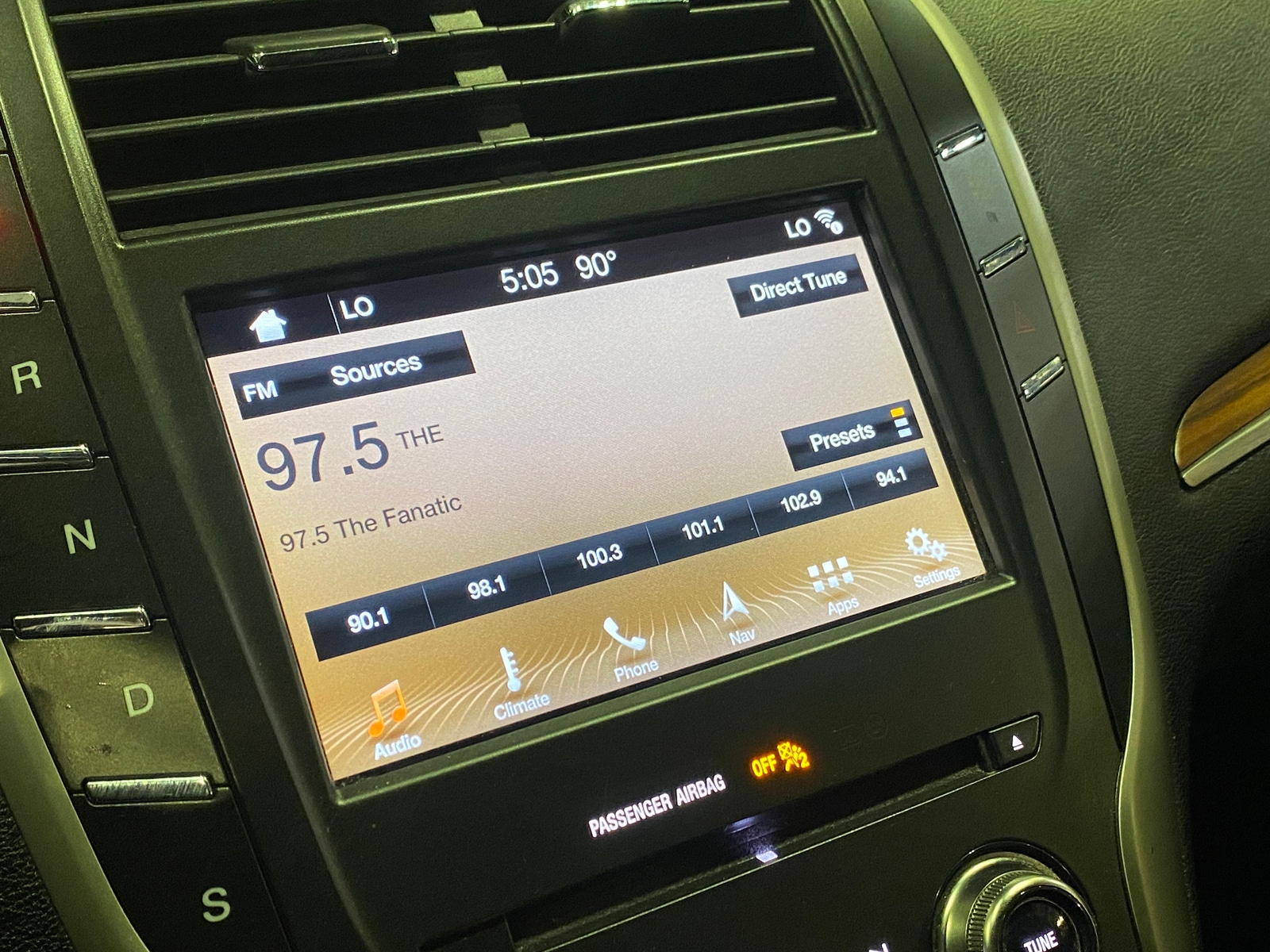 Thumbnail: 2017 Lincoln MKC - 3