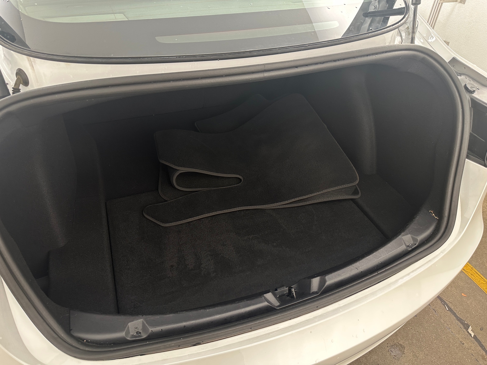 Thumbnail: 2023 Tesla Model 3 - 6