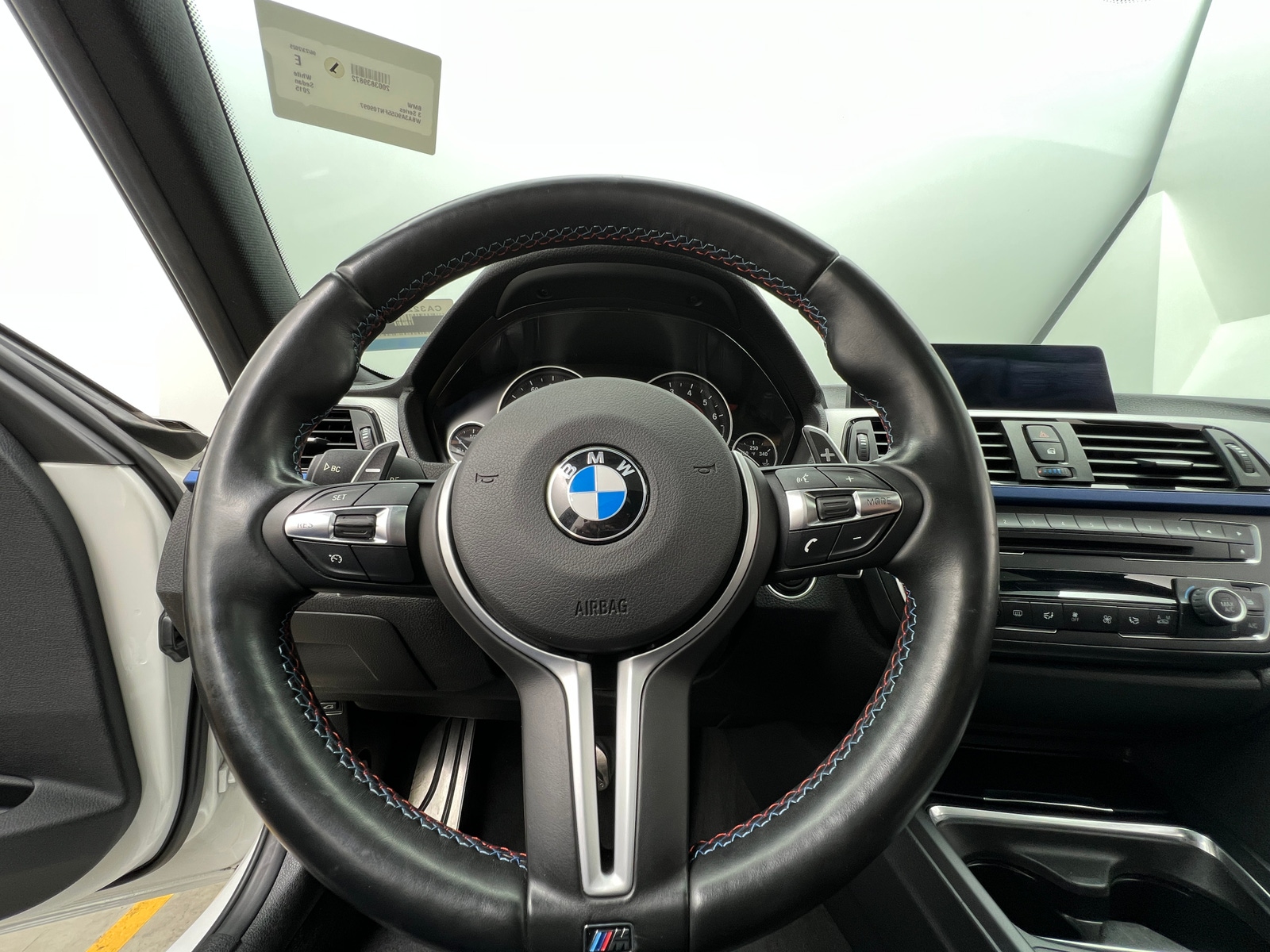Thumbnail: 2015 BMW 3 Series - 4