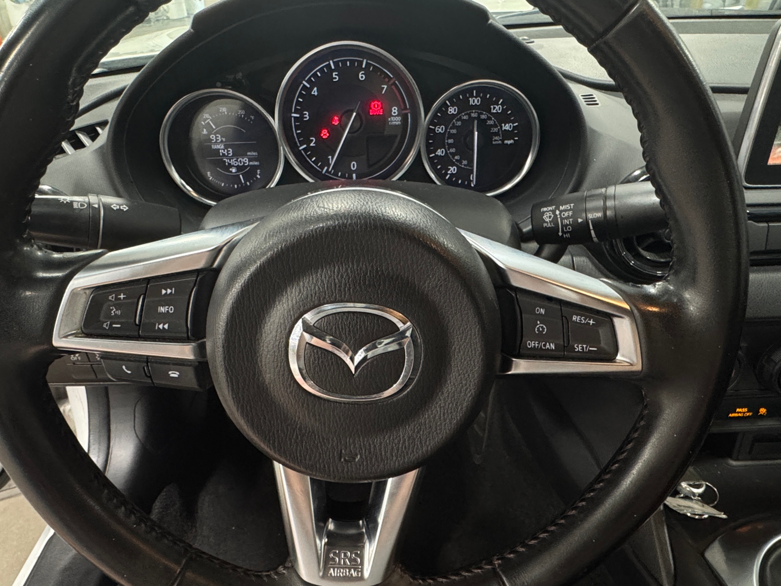 Thumbnail: 2016 Mazda MX-5 Miata - 5