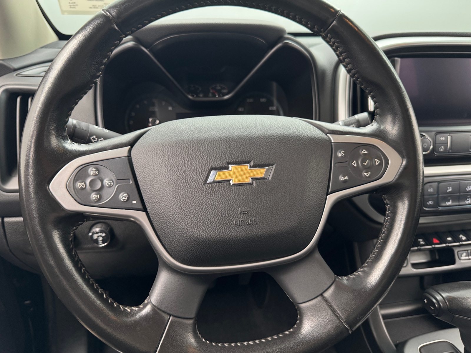 Thumbnail: 2020 Chevrolet Colorado - 4