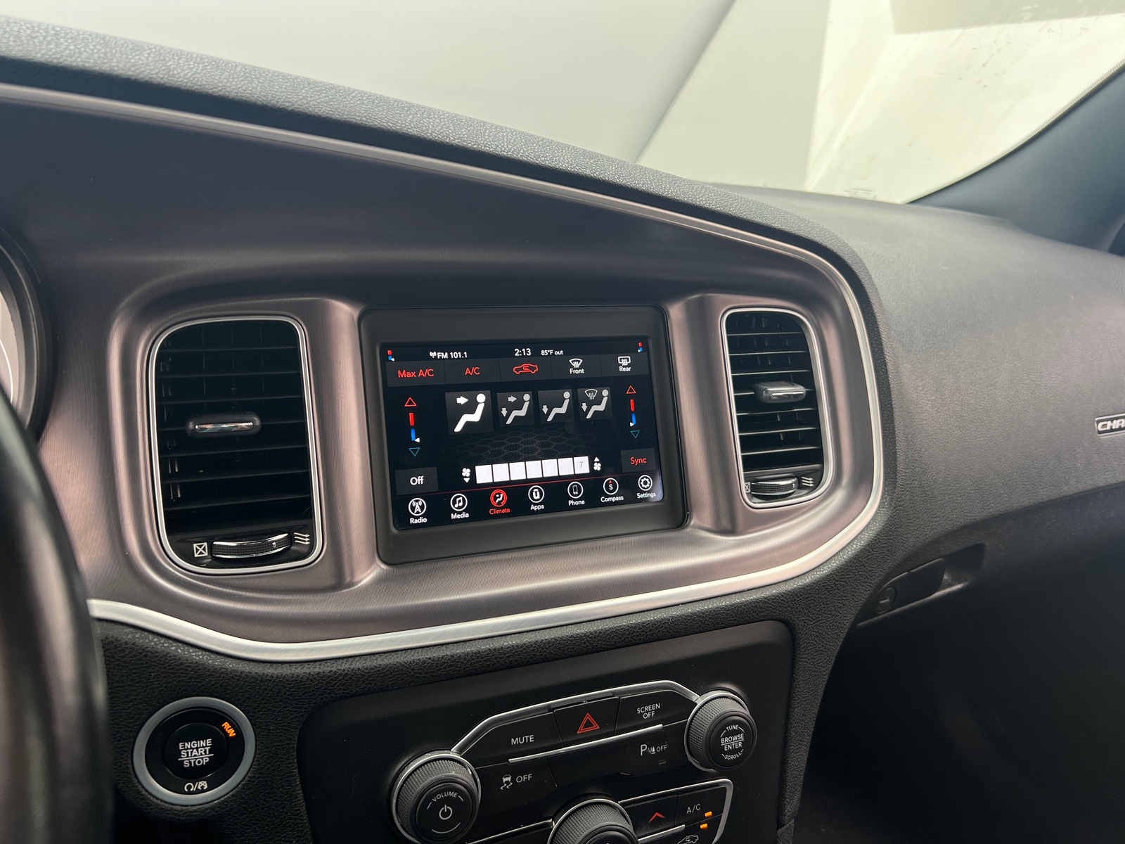 Thumbnail: 2020 Dodge Charger - 4