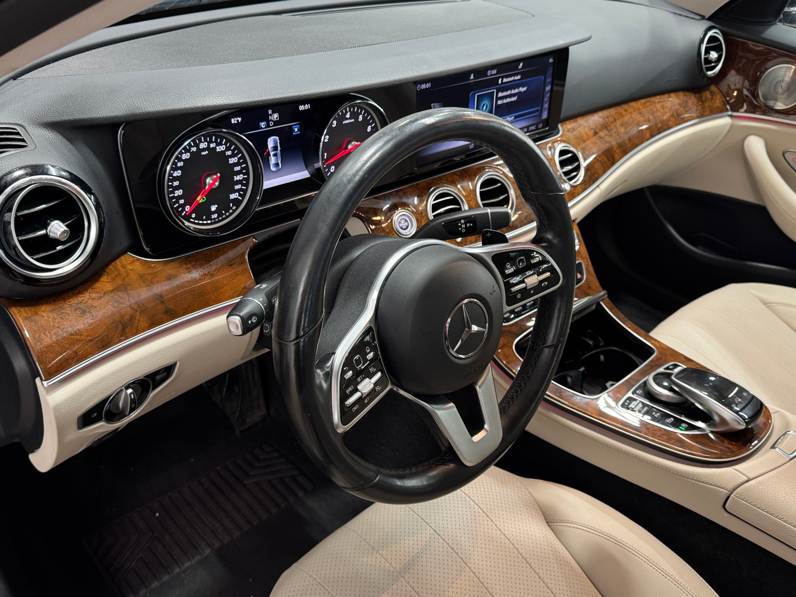 Thumbnail: 2019 Mercedes-Benz E-Class - 2