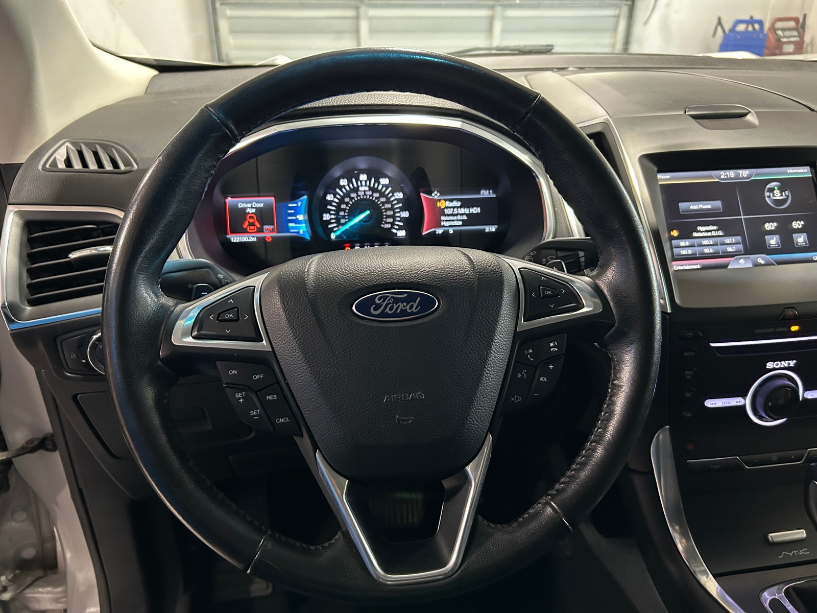 Thumbnail: 2015 Ford Edge - 4